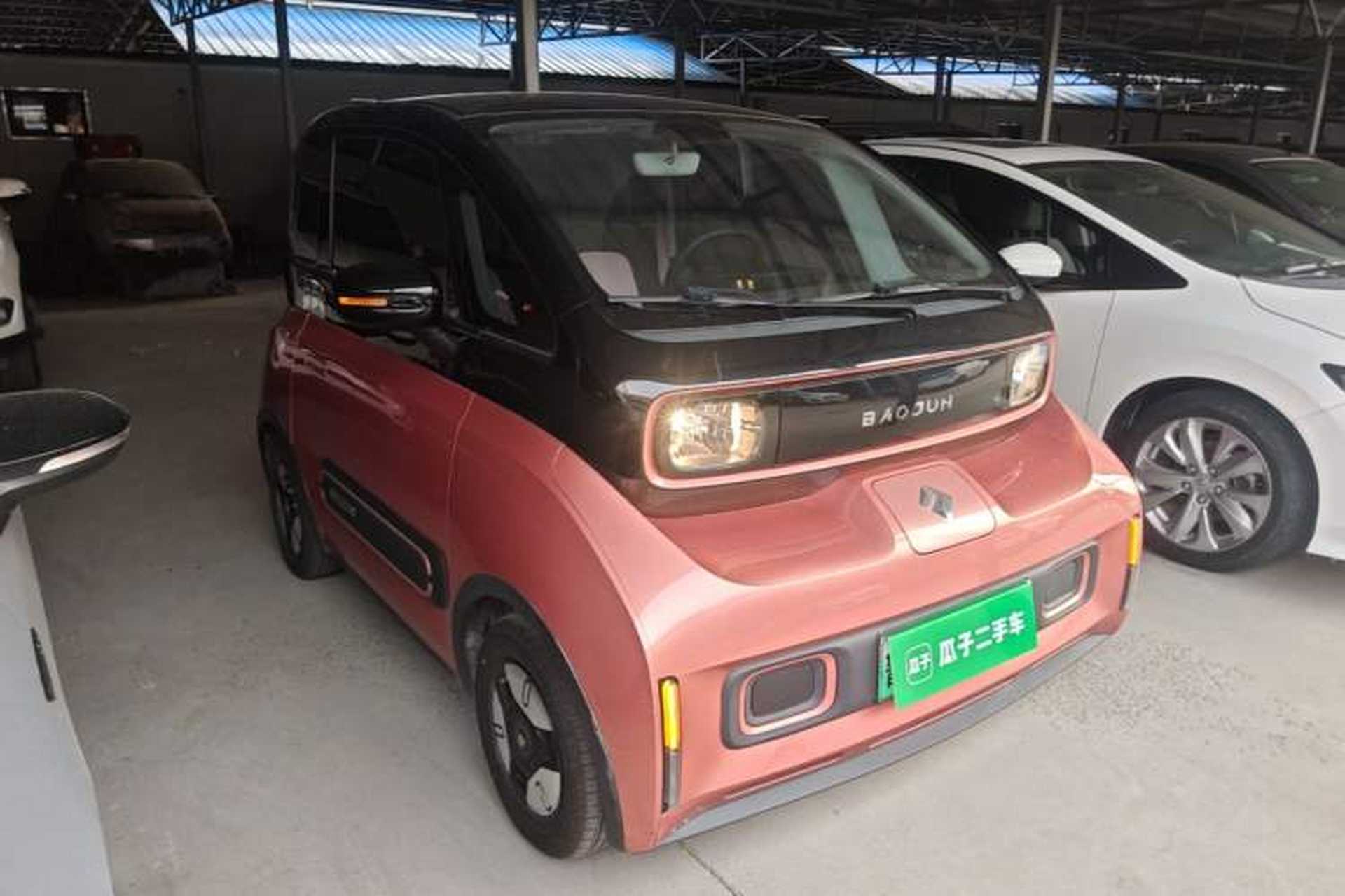 Used Baojun E300 2020 Star Travel Edition Front Right 45 Deg