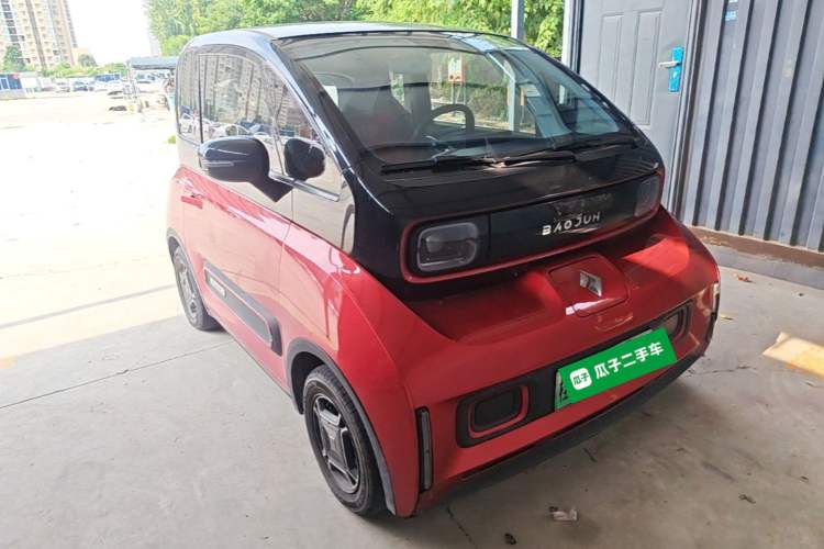 Used Baojun E300 2020 Starry Intelligence Edition Front Right 45 Deg