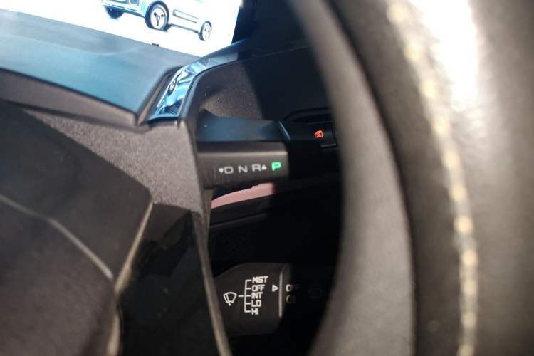 Used Baojun E300 2020 Star Travel Edition Gear Lever