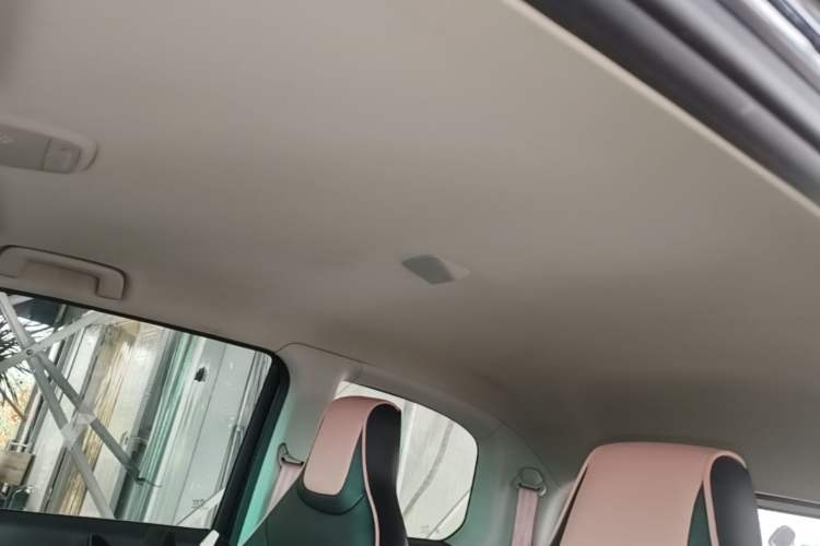 Used Baojun E300 2020 Plus Starry Intelligence Edition Headliner