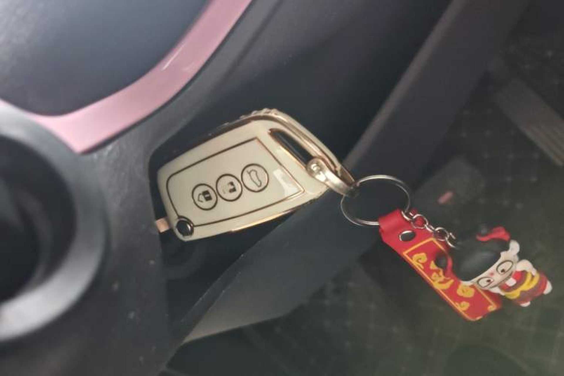 Used Baojun E300 2020 Star Travel Edition Interior 1