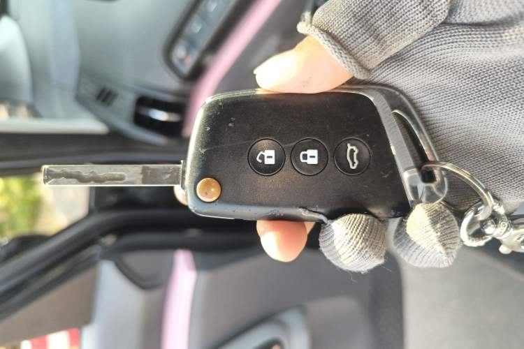 Used Baojun E300 2020 Plus Interstellar Smart Edition Interior 1