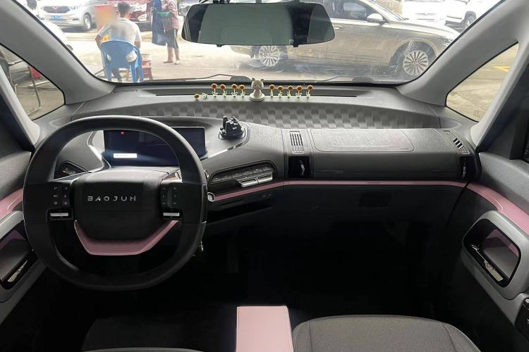 Used Baojun E300 2020 Star Travel Edition Interior 1