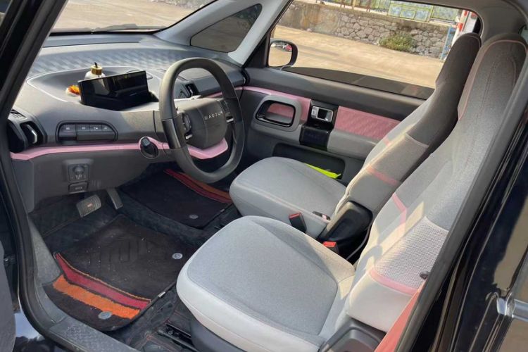 Used Baojun E300 2020 Interstellar Future Edition Interior 3