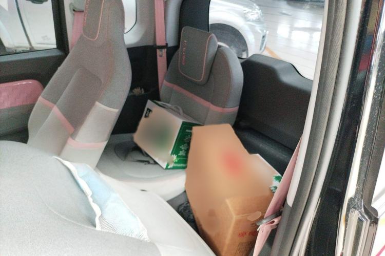 Used Baojun E300 2020 Starry Intelligence Edition Interior 4