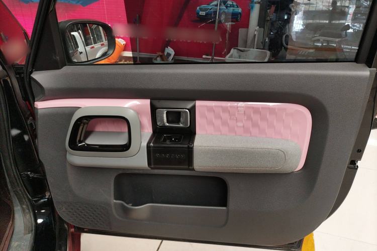 Used Baojun E300 2020 Starry Intelligence Edition Interior 6