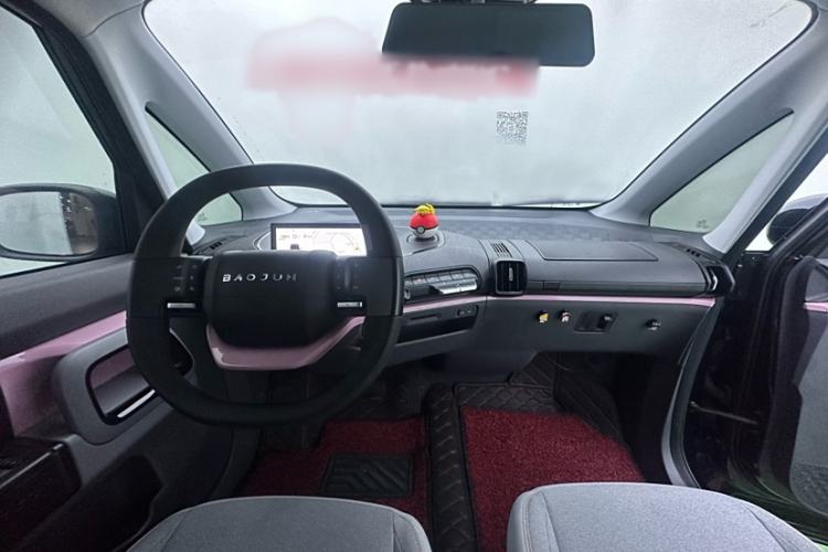 Used Baojun E300 2020 Plus Interstellar Smart Edition Interior 6
