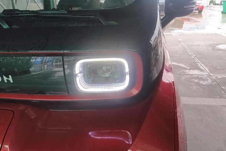Used Baojun E300 2020 Plus Starry Intelligence Edition Left Front Headlight