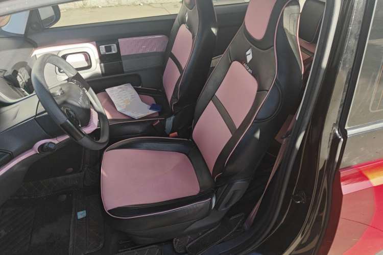 Used Baojun E300 2020 Plus Interstellar Smart Edition Left Front Seat