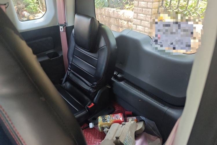 Used Baojun E300 2020 Star Travel Edition Left Rear Seat