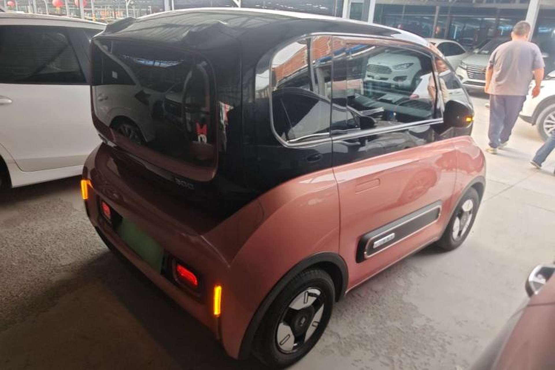 Used Baojun E300 2020 Star Travel Edition Rear Right 45 Deg