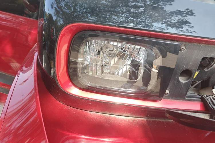 Used Baojun E300 2020 Plus Interstellar Smart Edition Right Front Headlight