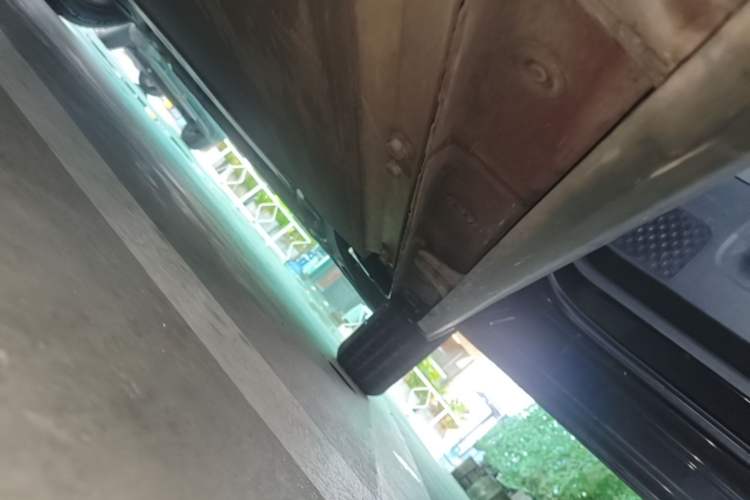 Used Baojun E300 2020 Plus Starry Intelligence Edition Right Side Sill