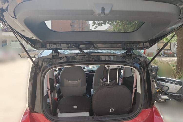 Used Baojun E300 2020 Plus Interstellar Smart Edition Trunk