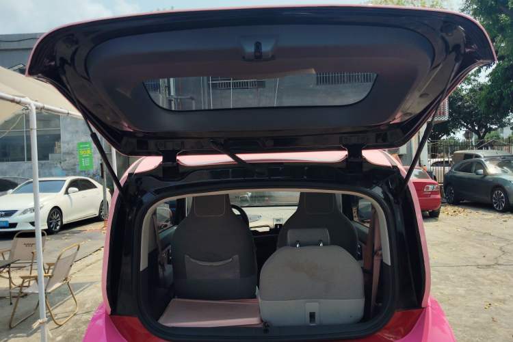 Used Baojun E300 2020 Star Travel Edition Trunk