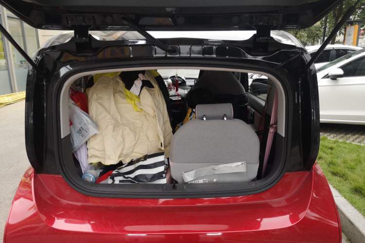 Used Baojun E300 2020 Star Travel Edition Trunk