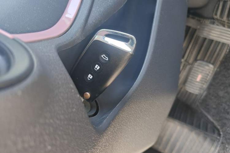 Used Baojun E300 2020 Plus Interstellar Smart Edition Vehicle Key