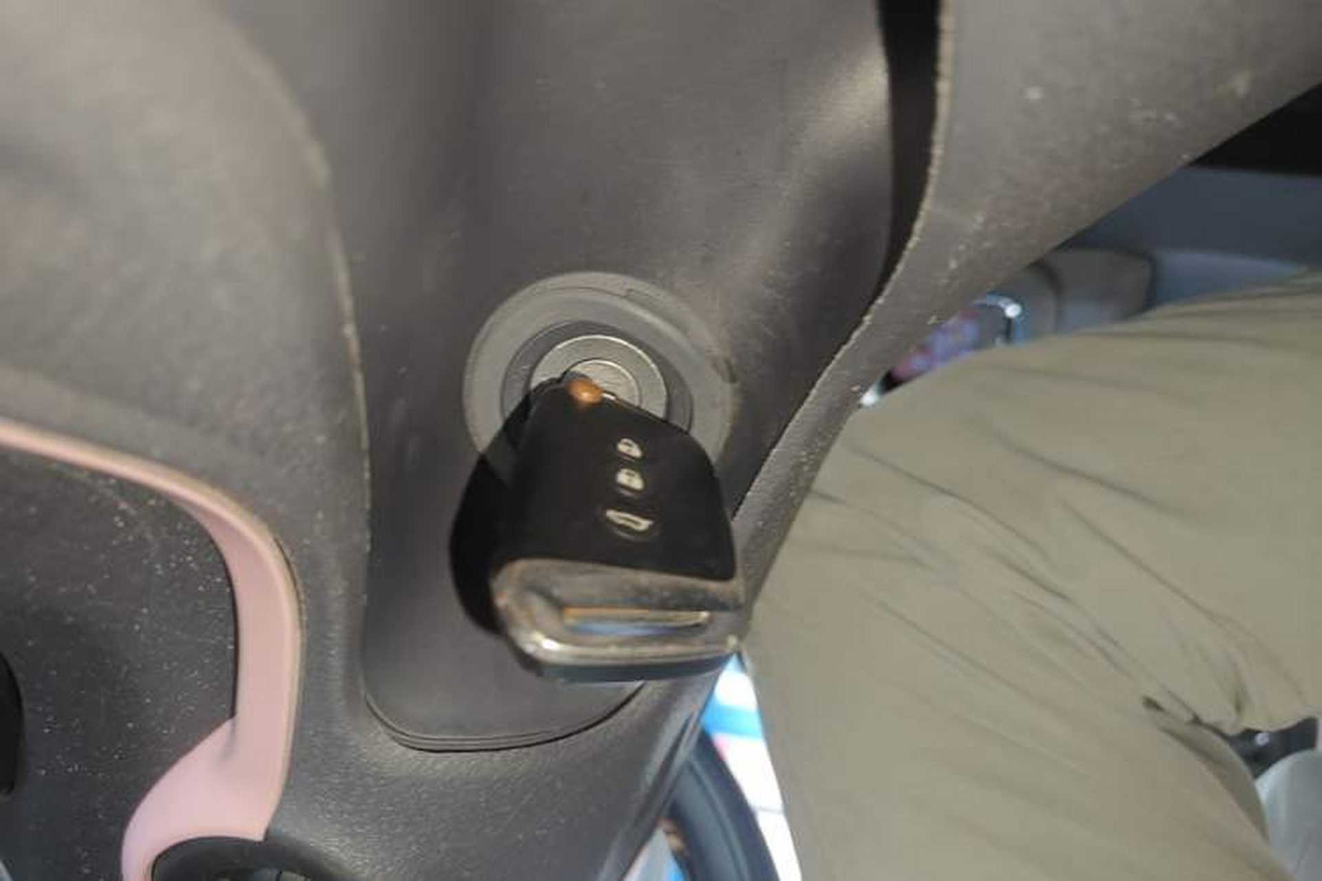 Used Baojun E300 2020 Plus Interstellar Smart Edition Vehicle Key