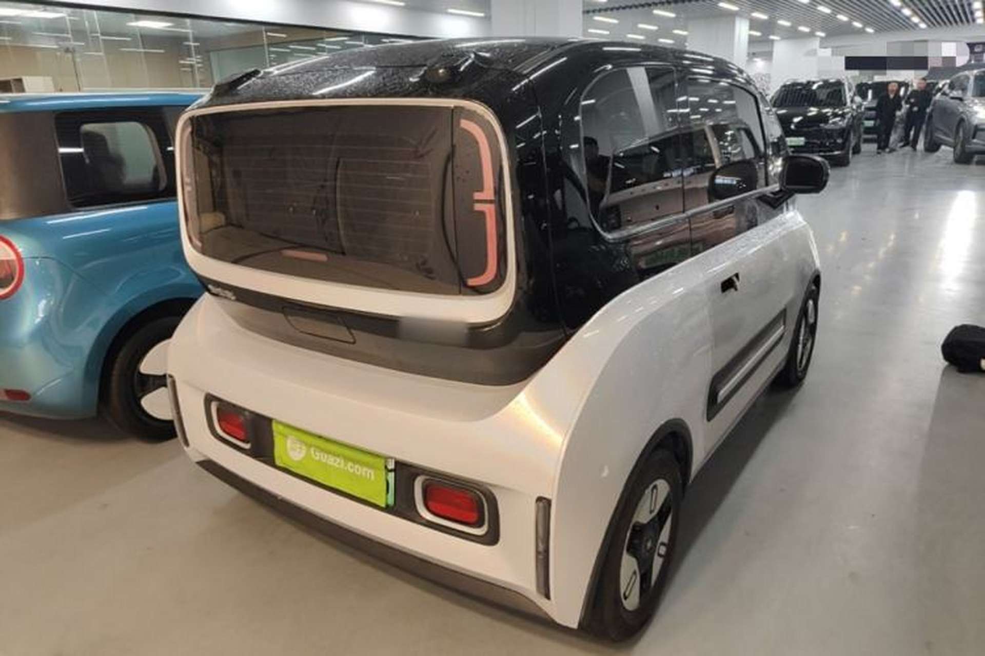 Used Baojun E300 2020 Plus Interstellar Future Edition Rear Right 45 Deg