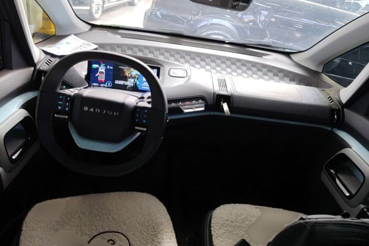 Used Baojun E300 2020 Starry Intelligence Edition Center Console