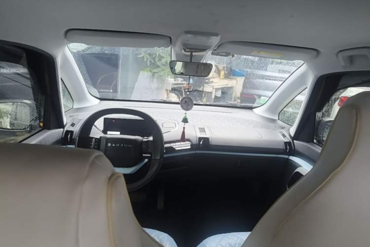 Used Baojun E300 2020 Plus Interstellar Future Edition Center Console