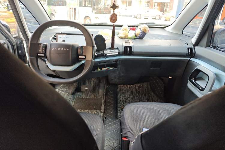 Used Baojun E300 2020 Starry Intelligence Edition Center Console
