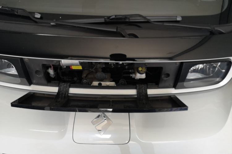 Used Baojun E300 2020 Star Travel Edition Engine Bay