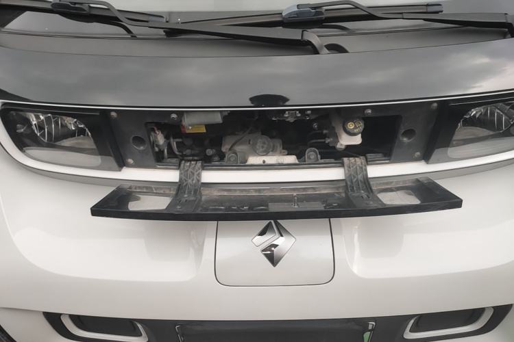 Used Baojun E300 2020 Star Travel Edition Engine Bay