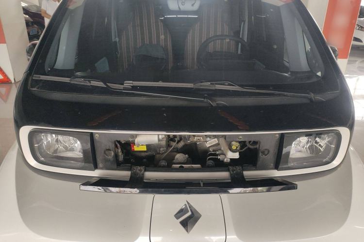 Used Baojun E300 2020 Plus Interstellar Smart Edition Engine Bay