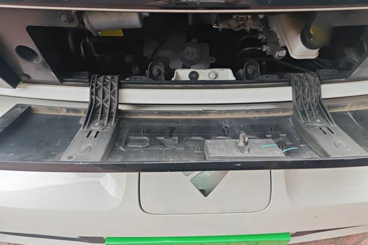 Used Baojun E300 2020 Star Travel Edition Engine Bay
