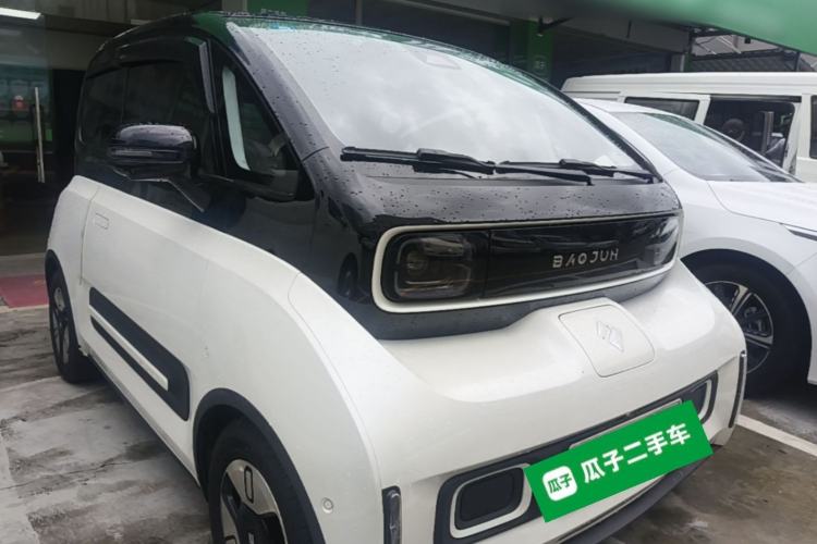 Used Baojun E300 2020 Plus Interstellar Future Edition Exterior 1