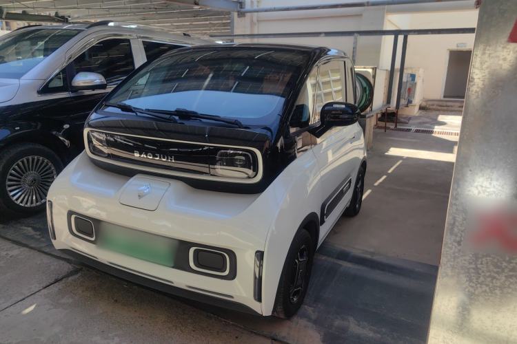 Used Baojun E300 2020 Starry Intelligence Edition Exterior 2