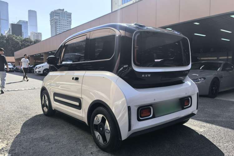 Used Baojun E300 2020 Plus Starry Intelligence Edition Exterior 3
