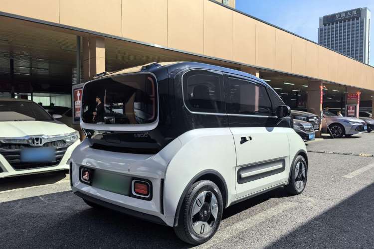 Used Baojun E300 2020 Plus Starry Intelligence Edition Exterior 5