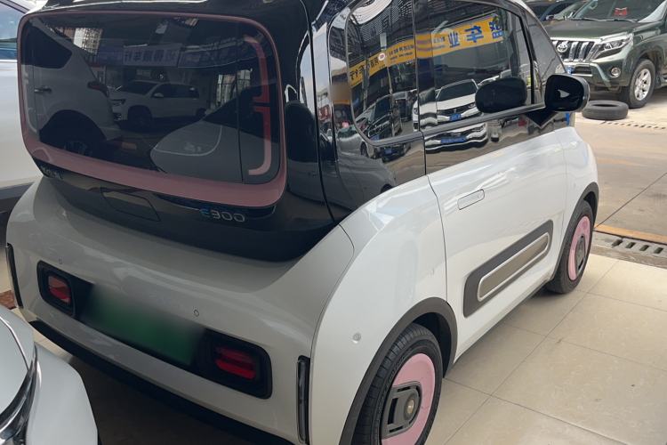 Used Baojun E300 2020 Interstellar Future Edition Exterior 5