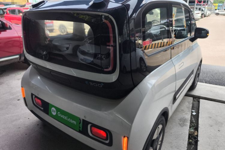 Used Baojun E300 2020 Plus Interstellar Smart Edition Exterior 5