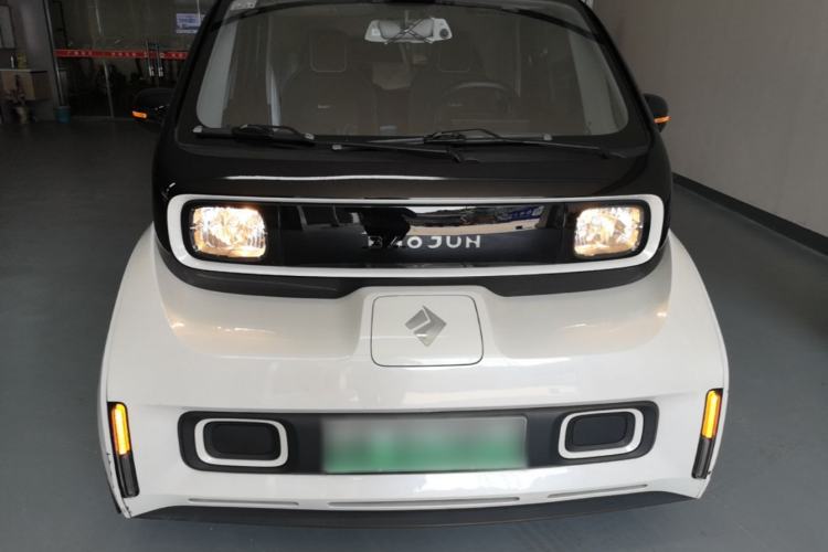 Used Baojun E300 2020 Star Travel Edition Front