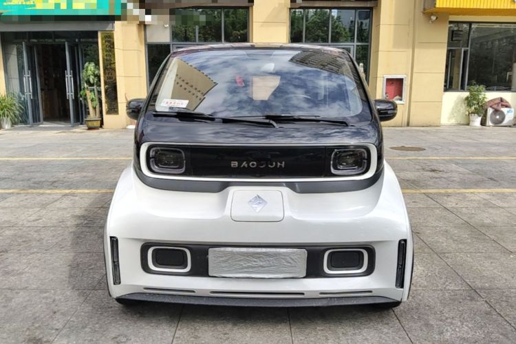 Used Baojun E300 2020 Plus Starry Intelligence Edition Front