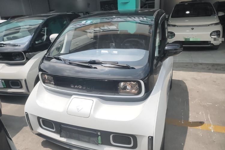 Used Baojun E300 2020 Star Travel Edition Front