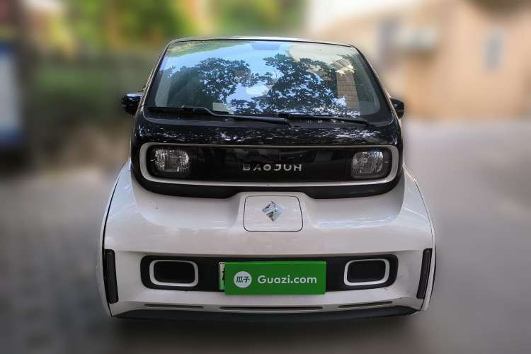 Used Baojun E300 2020 Star Travel Edition Front