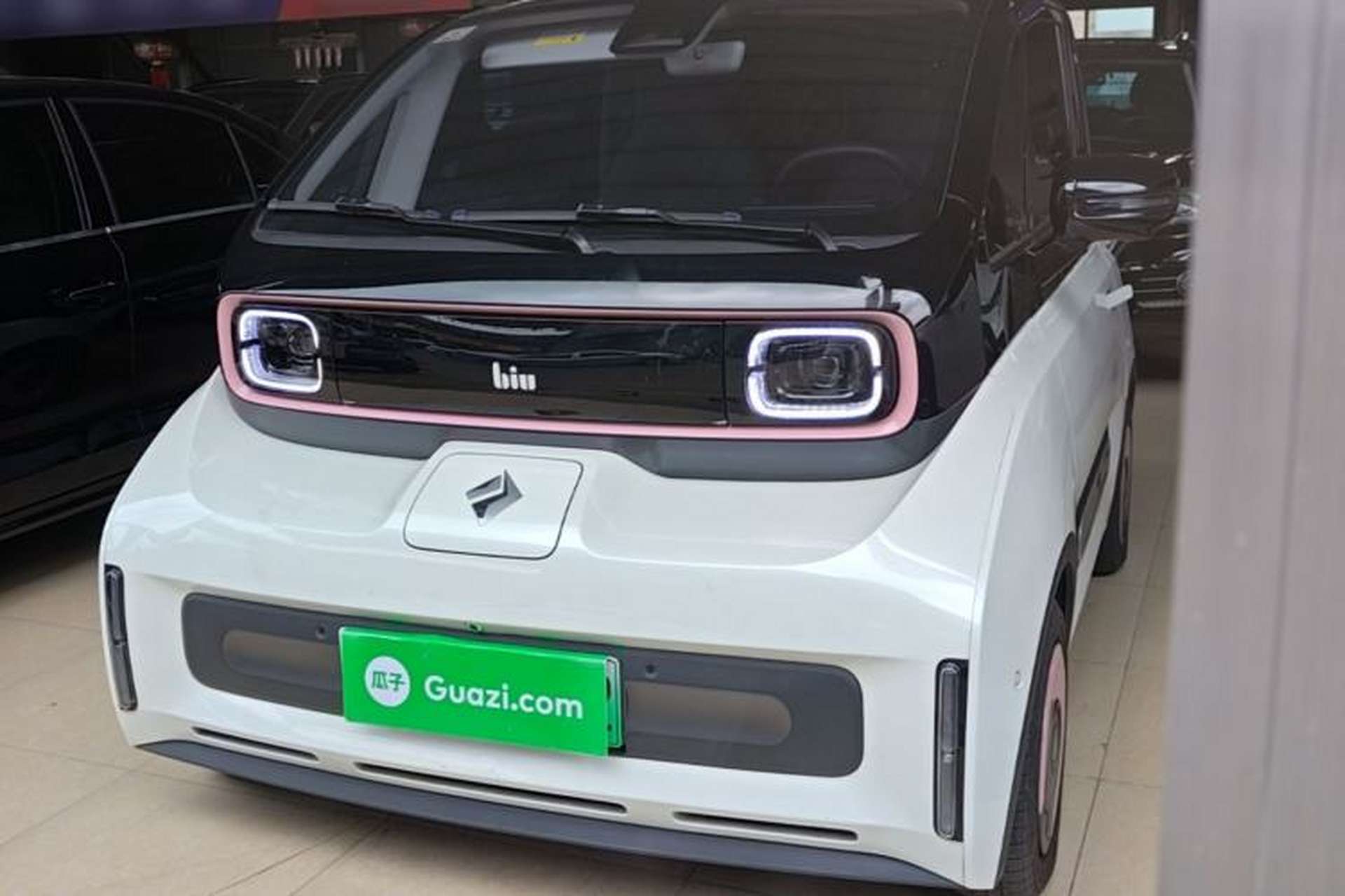 Used Baojun E300 2020 Interstellar Future Edition Front Left 45 Deg