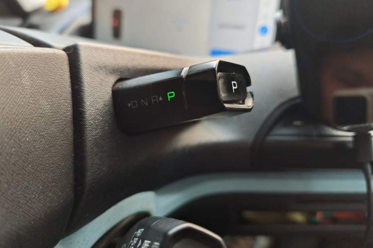 Used Baojun E300 2020 Starry Intelligence Edition Gear Lever