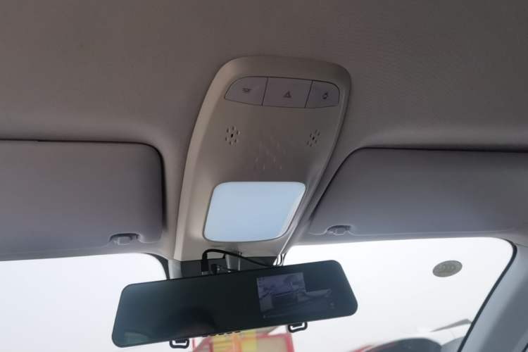 Used Baojun E300 2020 Plus Interstellar Smart Edition Headliner