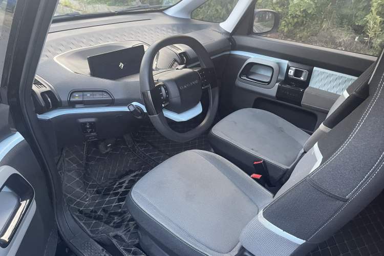 Used Baojun E300 2020 Plus Starry Intelligence Edition Interior 2