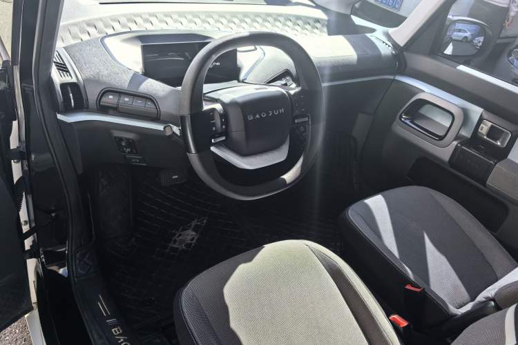 Used Baojun E300 2020 Plus Starry Intelligence Edition Interior 3