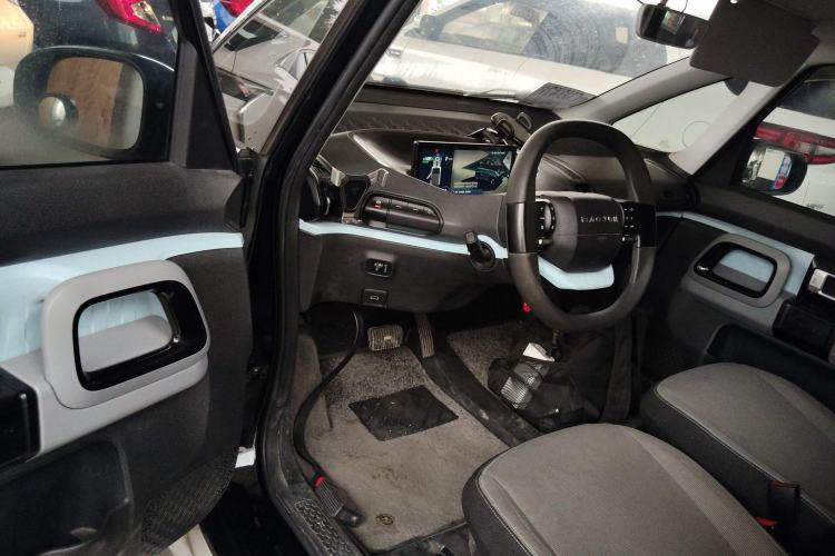 Used Baojun E300 2020 Plus Interstellar Smart Edition Interior 3