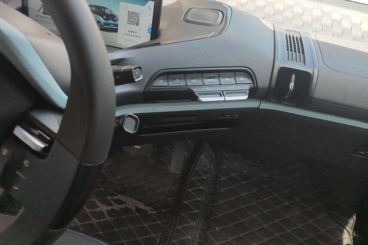 Used Baojun E300 2020 Plus Starry Intelligence Edition Interior 5