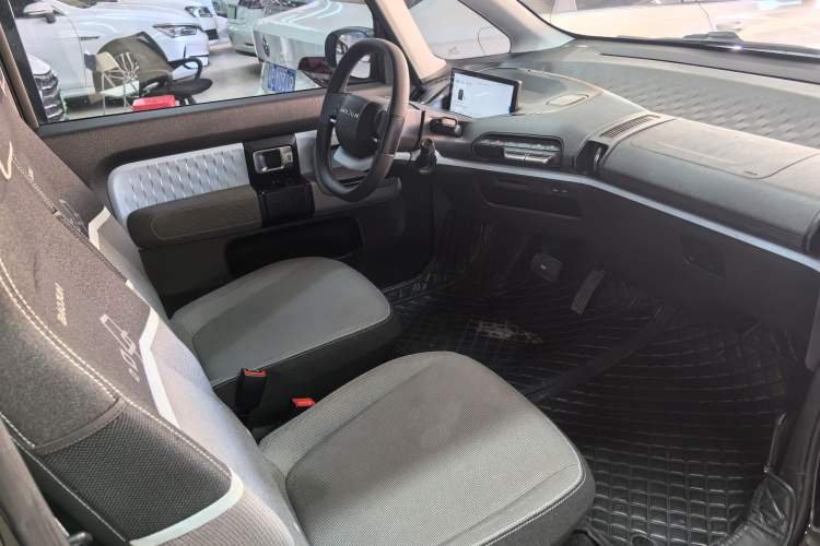 Used Baojun E300 2020 Plus Starry Intelligence Edition Interior 6