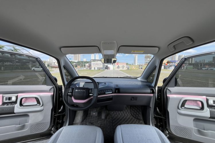 Used Baojun E300 2020 Interstellar Future Edition Interior 8