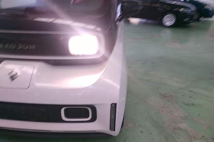 Used Baojun E300 2020 Star Travel Edition Left Front Headlight